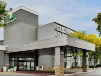 Holiday Inn Burlington Hotel & Conference Centre 