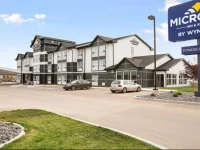 Microtel Inn & Suites by Wyndham Blackfalds 