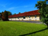 MacIvers Motel and Camp 2*