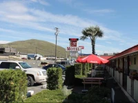 Sage Hills Motel 