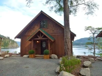 Browns Bay Resort 