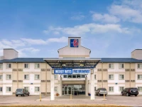 Motel 6 Claresholm 