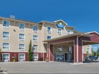 Days Inn and Suites Cochrane 
