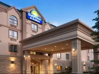 Days Inn & Suites Collingwood 