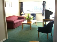 Comox Valley Inn & Suites 