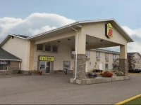 Super 8 - Dawson Creek 