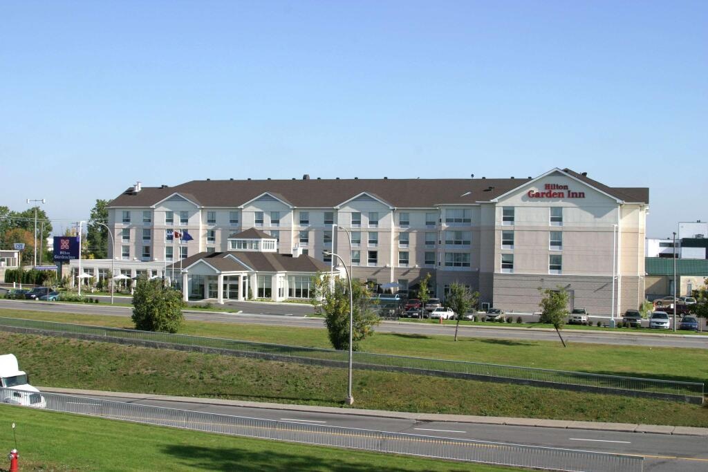 Hilton Garden Inn Montreal Airport 