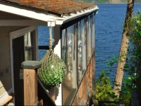 Baywatch Oceanfront Guesthouse 