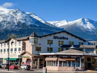 Whistlers Inn 