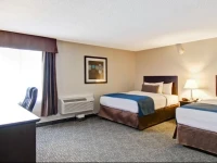 Best Western PLUS West Wood Inn 