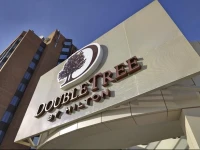 DoubleTree by Hilton West Edmonton 