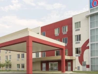 Motel 6 Airdrie 