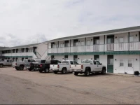 Elk Point Motel & RV Park 