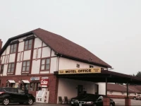 Englehart Motel 3*