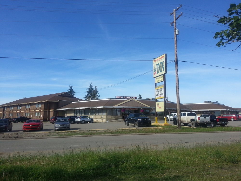 Northwoods Inn 