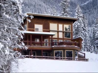 Cedar House Restaurant & Chalets 