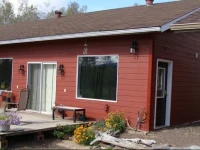 Knotty Pines Bed & Breakfast 