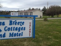 Sea Breeze Motel 