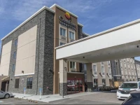 Comfort Inn & Suites Airport North 