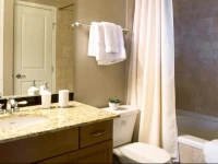 Executive Suites by Roseman - 5 West 