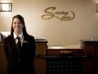 Service Plus Inn and Suites Calgary 