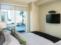 Executive Suites by Roseman - Allura 