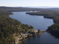 Lac Le Jeune Resort & Nature Centre 