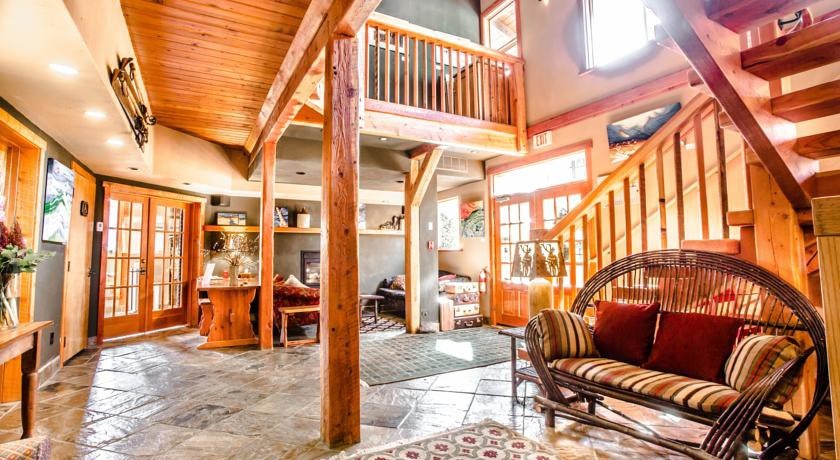 The Paintbox Lodge 
