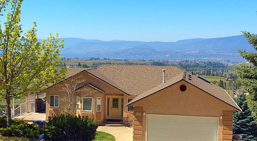 Acker Vacation Rentals Kelowna 
