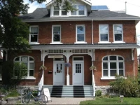 Brock Street Bed & Breakfast 