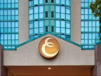 Executive Plaza Hotel, Coquitlam 