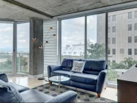 Les Immeubles Charlevoix - Le 760210 