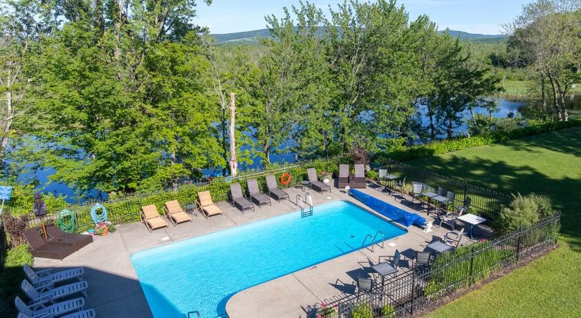 Auberge Lac-Brome 