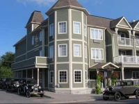 The Village Inn of Lakefield 