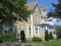Louisbourg Harbour Inn 