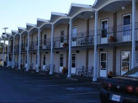 Wheelhouse Motel 