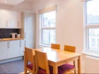 Bravington Apartment 