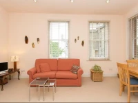 One Bedroom Apartment in Hampstead 
