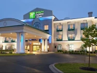 Holiday Inn Express Hotel & Suites Dieppe Airport 