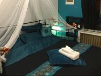 Auberge reBOOT Hostel 