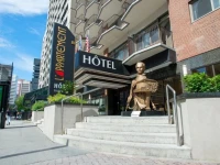 Residence Carrefour Sherbrooke 