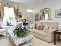Four Bedroom House in Notting Hill 