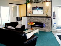 Bay Hill Inns & Suites 