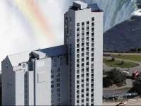 The Oakes Hotel Overlooking the Falls 