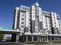 Wyndham Garden Niagara Falls Fallsview 