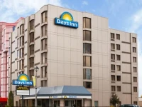 Days Inn - Niagara Falls, Near the Falls 