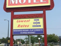 Lundys Motel 