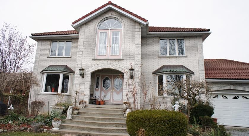 Villa Alexandrea Tourist Home 