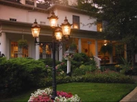 Brockamour Manor Bed and Breakfast 