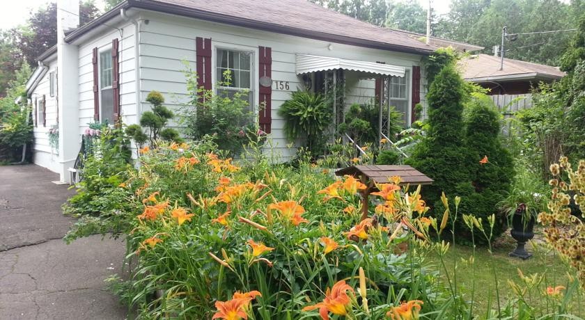 Niagara Cottage Rental 